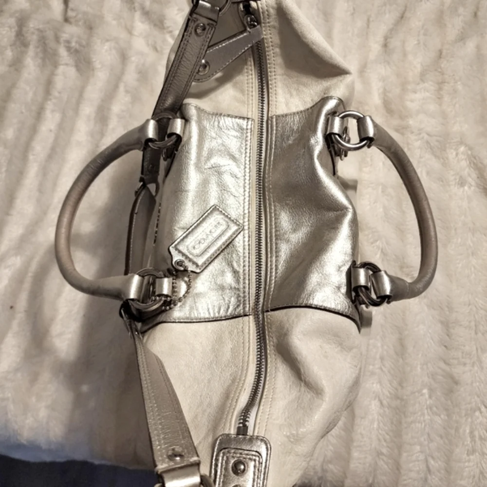 COACH authentic Slouch purse